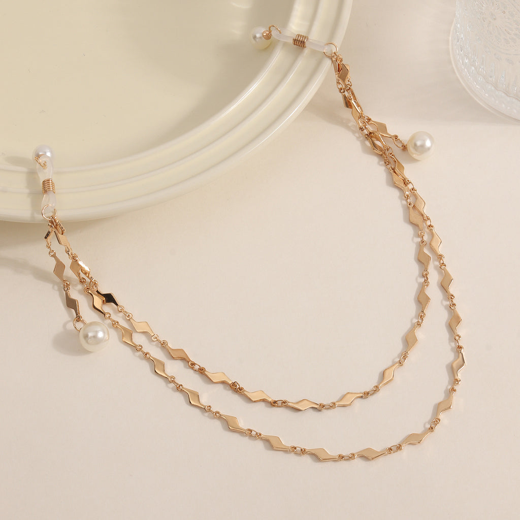 Golden Pearl Embrace | Chain Drape