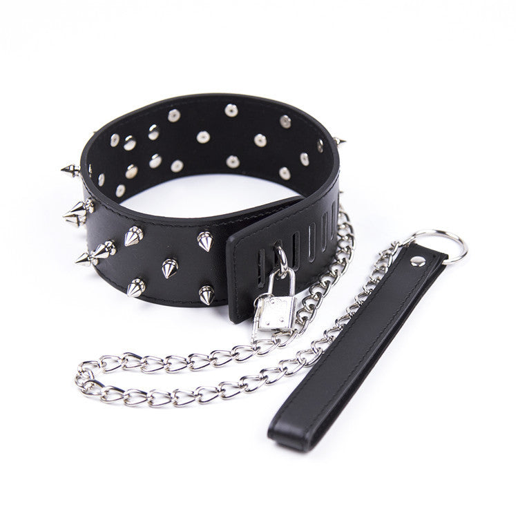 Dominion Spiked Collar with Lock & Leash