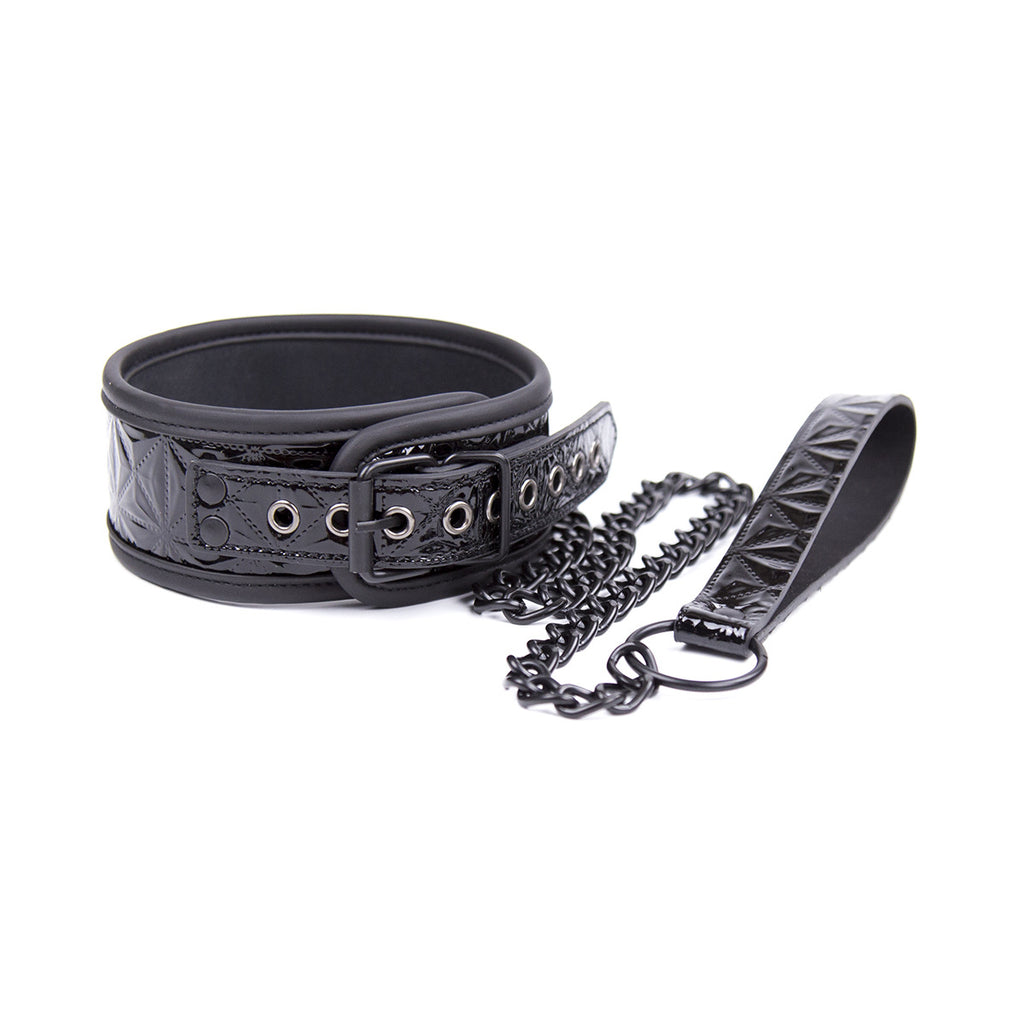 Diamond Pattern Collar with a Chain Leash