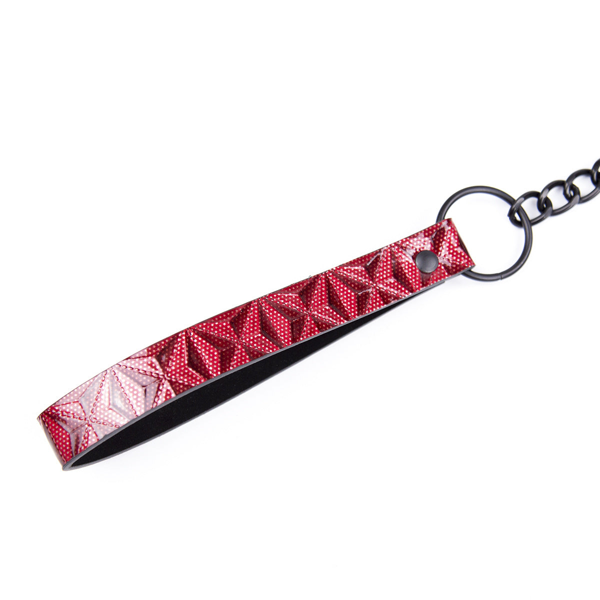 Diamond Pattern Collar with a Chain Leash details