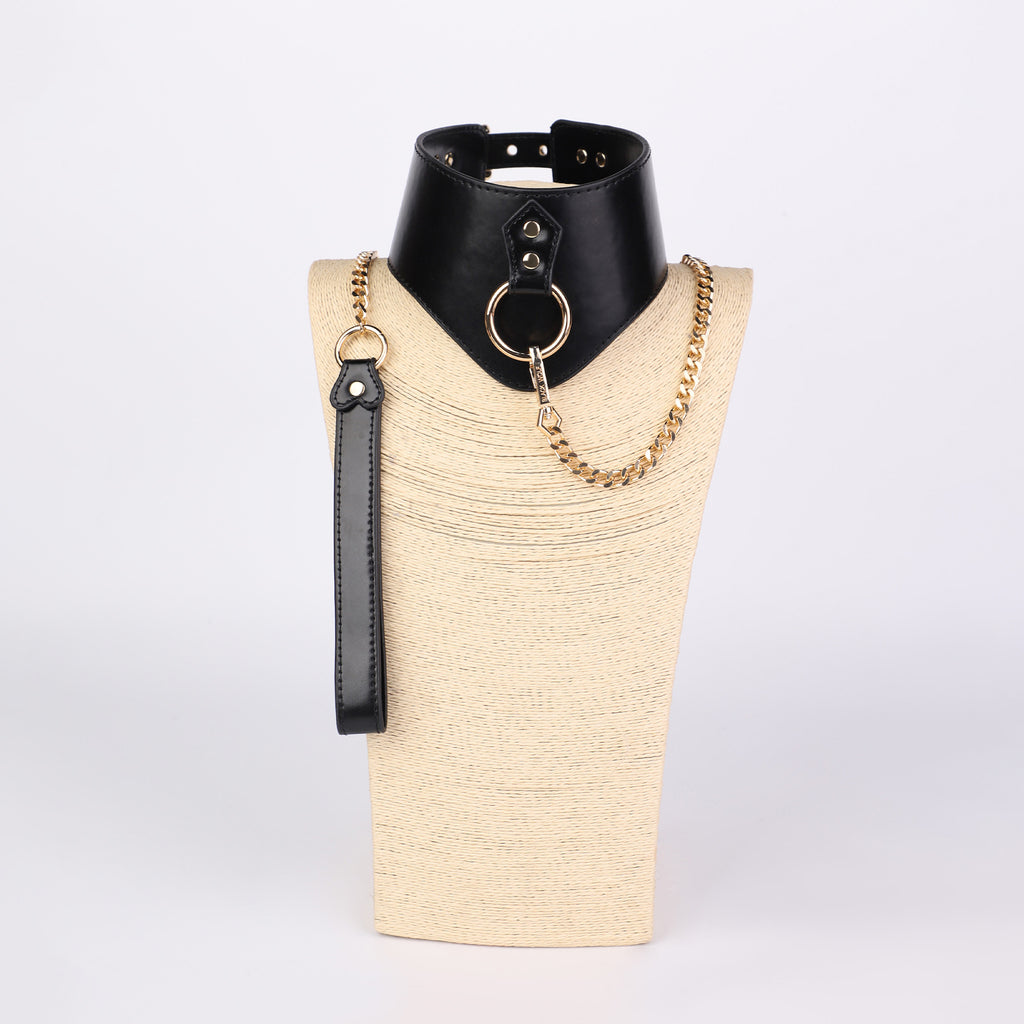 Gilded V Collar | Angular Form