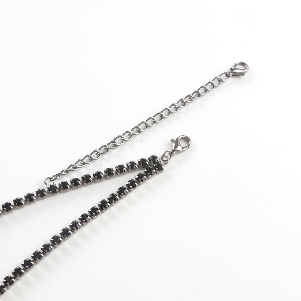 Luxurious Rhinestone Body Chain details