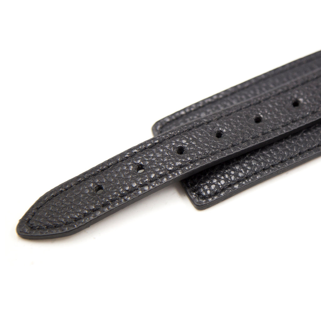 Luxurious Leather Adjustable Collar with Chain Leash details 